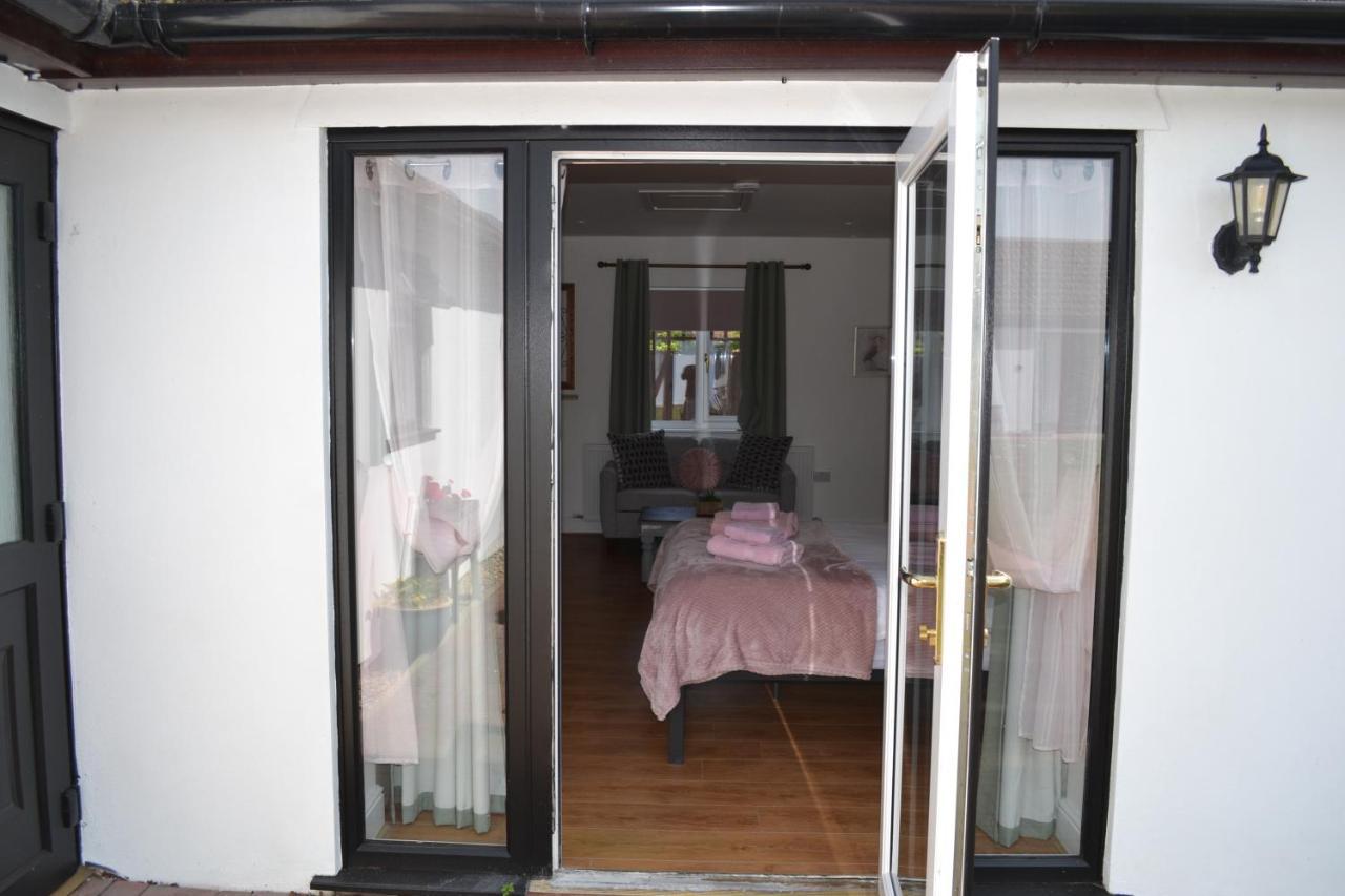 Number 1 Lytton Tree Holiday home Reydon